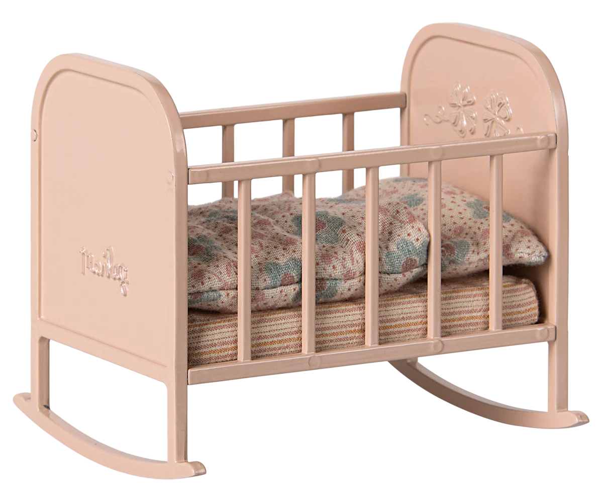 Maileg pelytė mama, kūdikis ir supama lovytė - Image 4