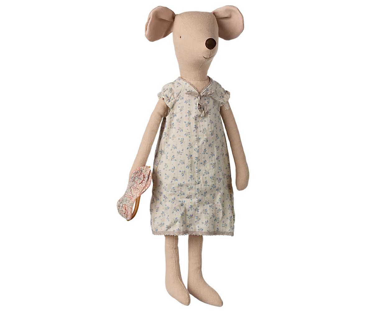 Maileg Maxi pelė 49cm - Nightgown - Image 3